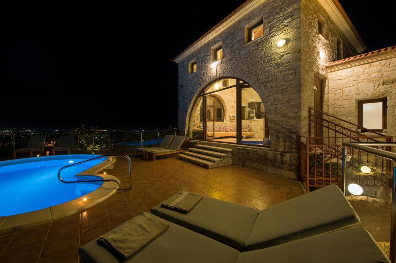 Villa Kourouni Stalós Exteriör bild